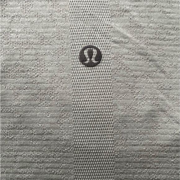 Lululemon Women Distorted Static Delicate Mint White Swiftly Tech LS 2.0 Shirt 8 - Picture 9 of 11